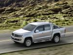 Volkswagen Amarok Double Cab Highline 2010 года (UK)